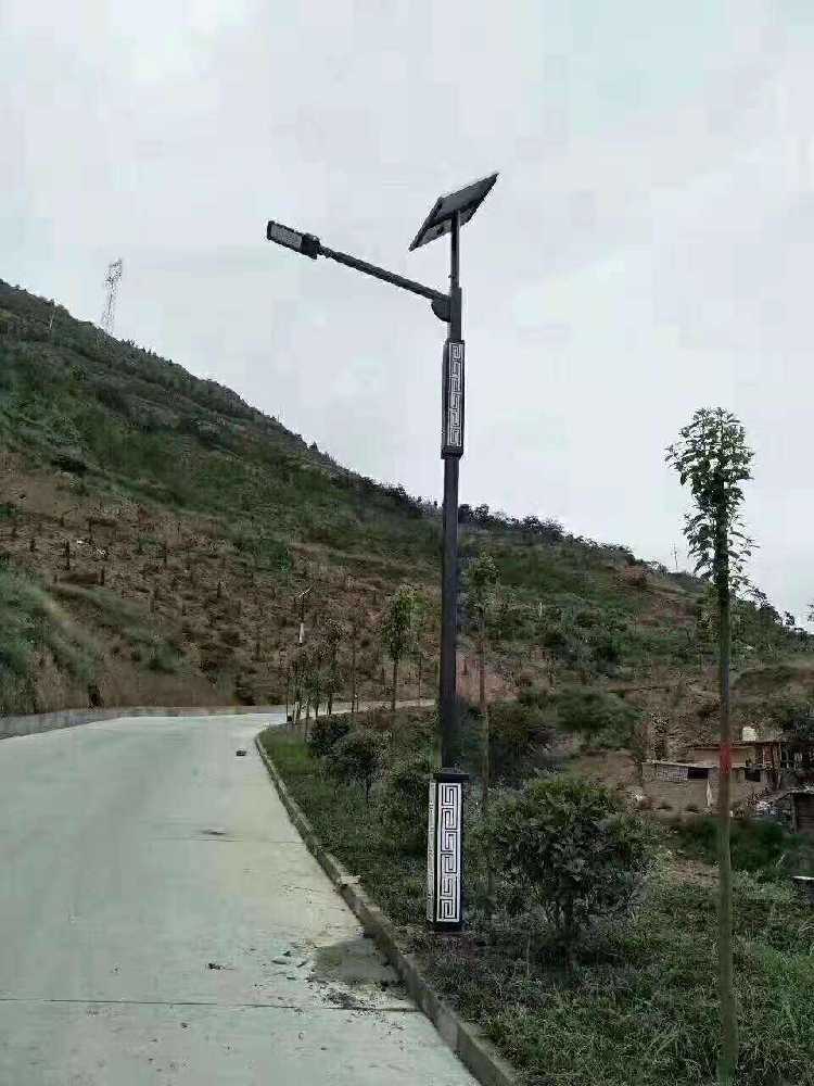 伊春仿古太阳能路灯